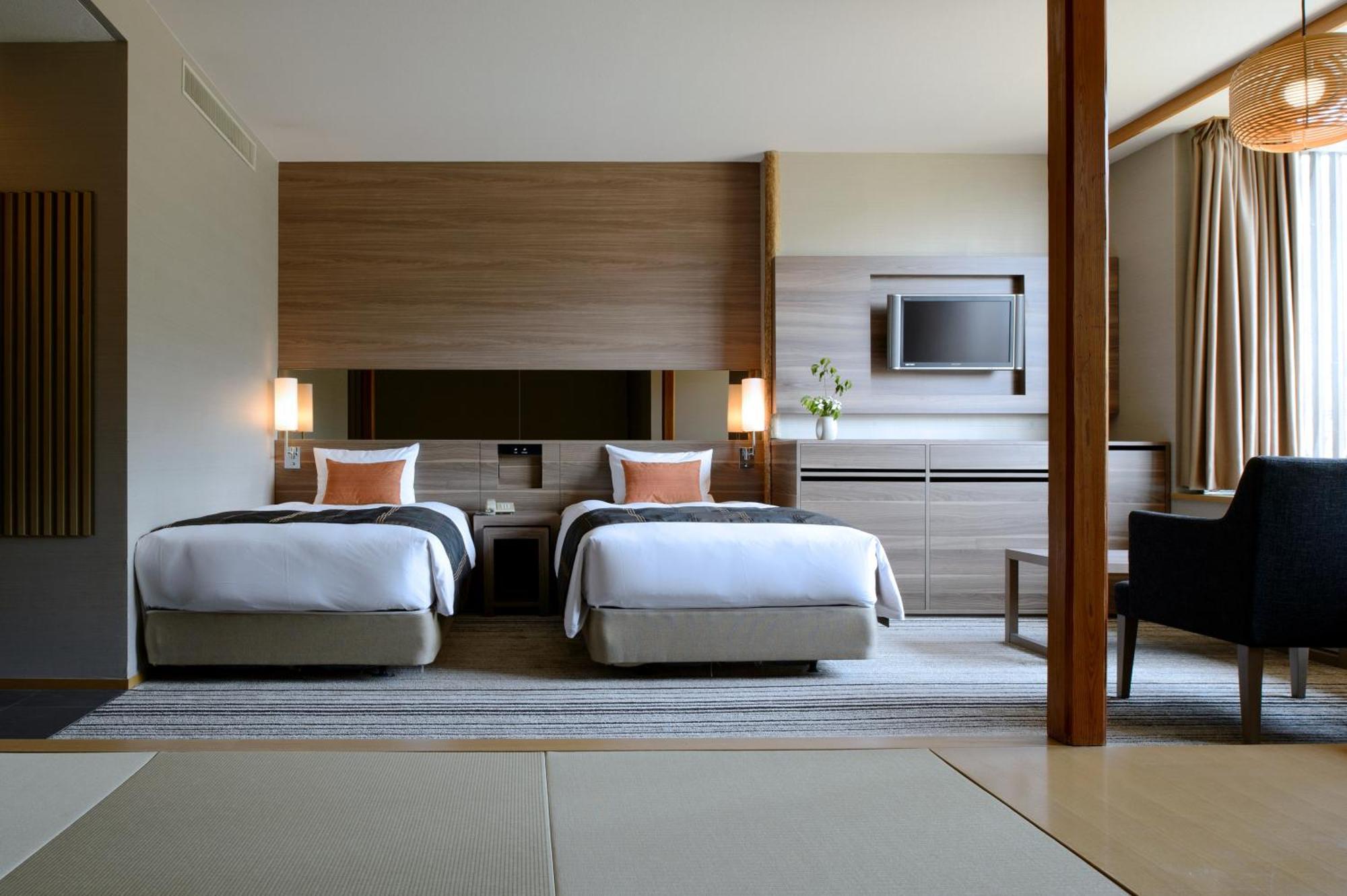 Standard Room with Tatami Area and Mountain View - Non-Smoking,1682942615:JPEG